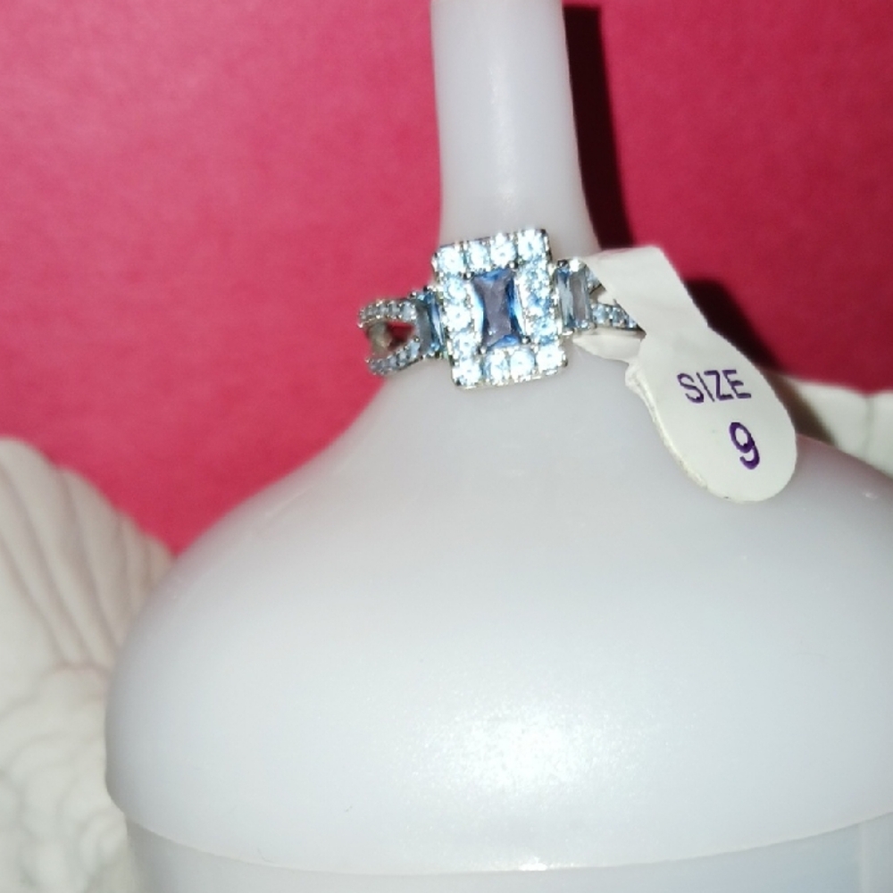 Stunning Solid Sterling Silver Blue Zirconia Spinel Ring.